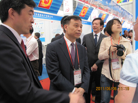 向日葵app下载网址进入官方网站科技小额电子支付解决方案亮相“昆交会”